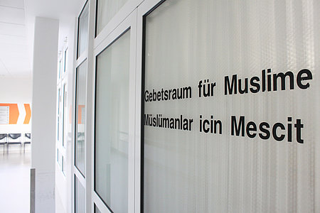 Muslimischer Gebetsraum im Klinikum